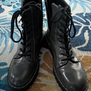 Sincerely Jules Olive Green Combat Boots